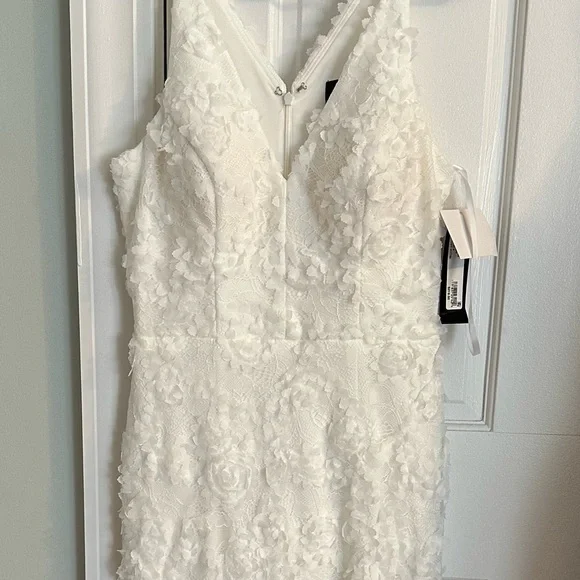 Xscape | Dresses | Xscape Ivory Floral Dress Brand New With Tags | Poshmark